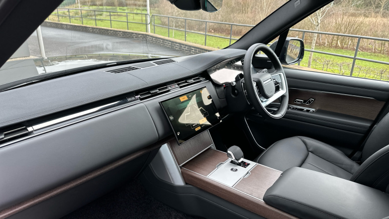 Land Rover Range Rover 3.0 P460e SE 4dr Auto Estate